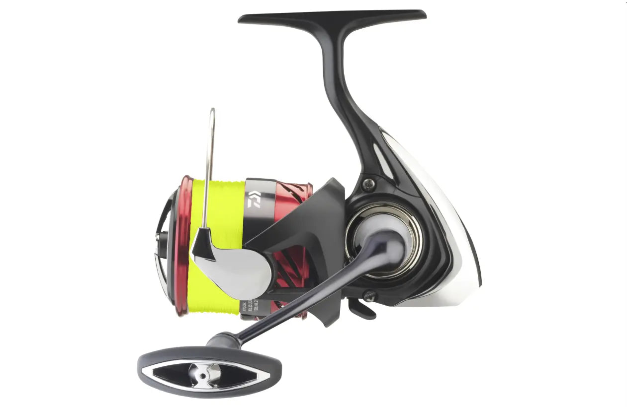 Mulineta Spinning DAIWA 23 NINJA LT 4000-C JB4 021MMX160M YELLOW 4RUL/150MX028M/5.2:1